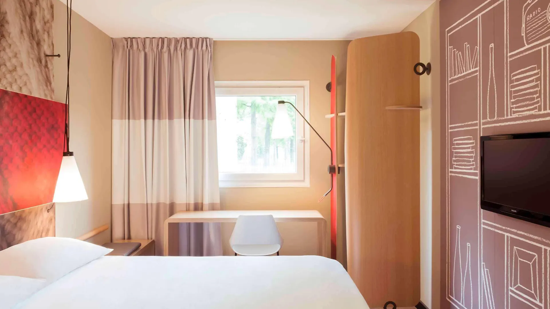 Ibis London Greenwich 3*,  Великобритания